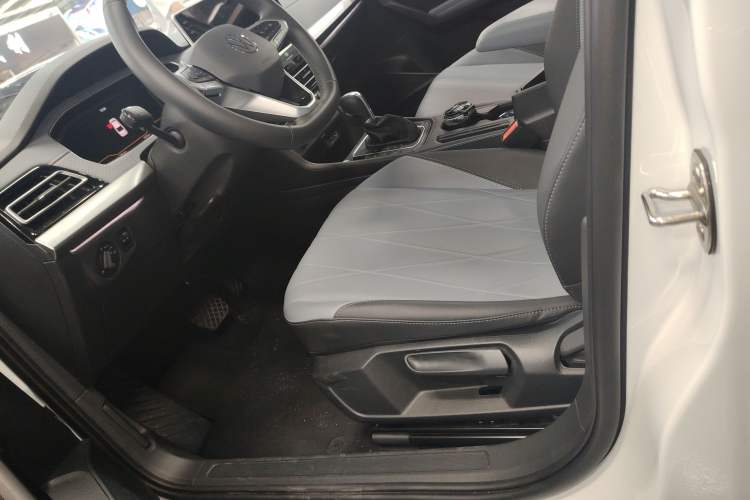 Used Volkswagen Lavida 2023 Revised Version 1.5L Automatic Starry Sky Edition – 5 Million Units