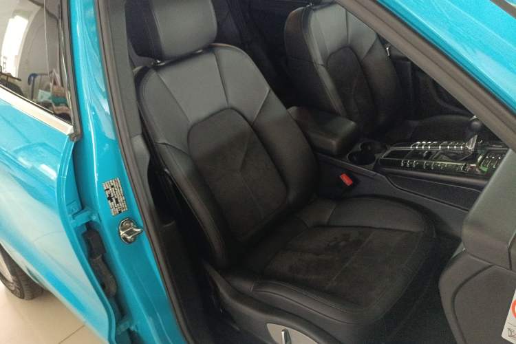 Used Porsche Macan 2018 Macan 2.0T