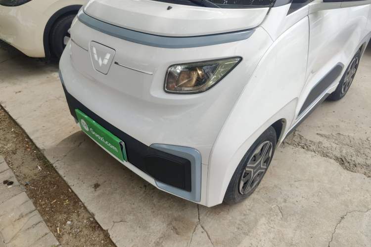Used Wuling NAMMIEV 2021 Playful Model – High-Power Version Left Front Headlight