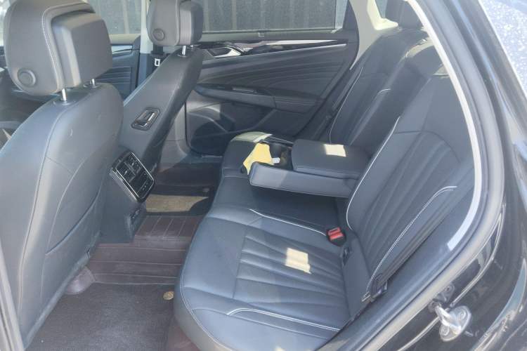 Used Volkswagen Passat 2024 380TSI Dragon Glory Edition
