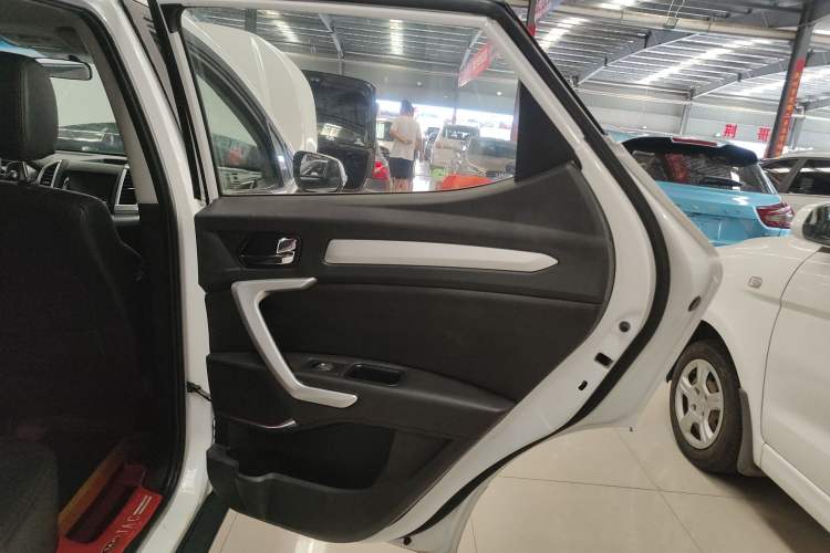 Used JAC Refine S3 2016 1.5L Manual Luxury Smart Version