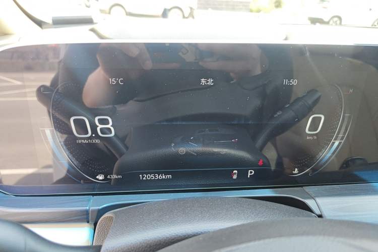 Used Buick GL8 2022 ES Landtrek 653T Luxury Edition