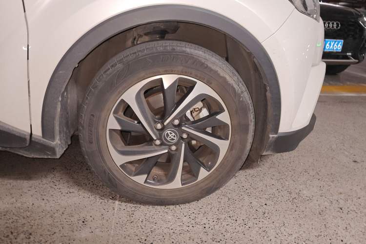 Used Toyota IZOA 2020 2.0L Enjoy Edition
