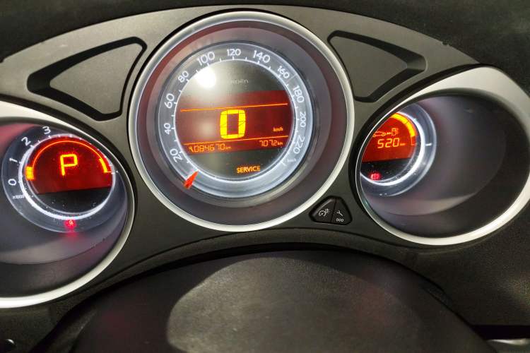 Used Citroen C4L 2013 1.6 THP Automatic Impression Edition
