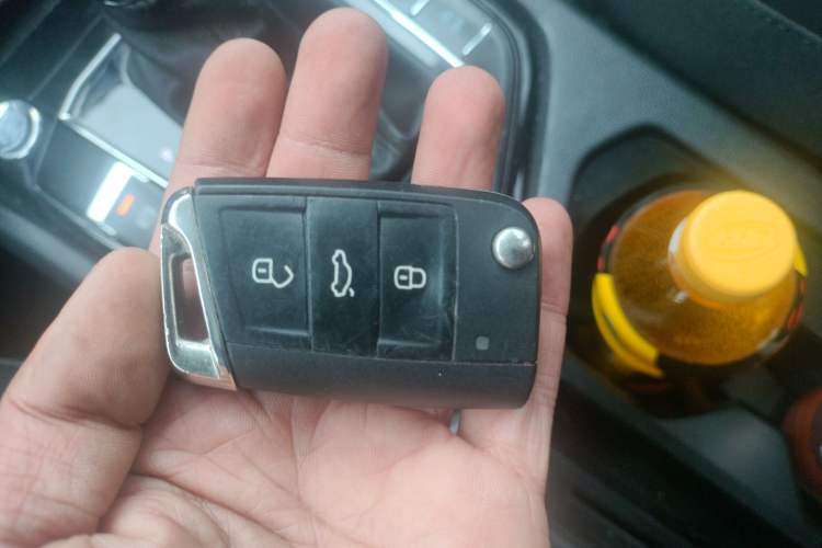 Used Volkswagen Tharu 2021 280TSI Two-Wheel-Drive Luxury Plus Edition
