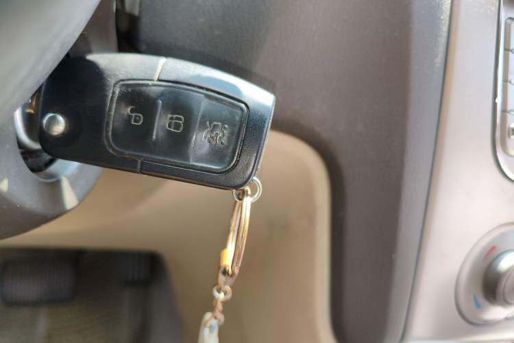 Used Ford Focus 2013 Hatchback Classic 1.8L Automatic Fashion Edition