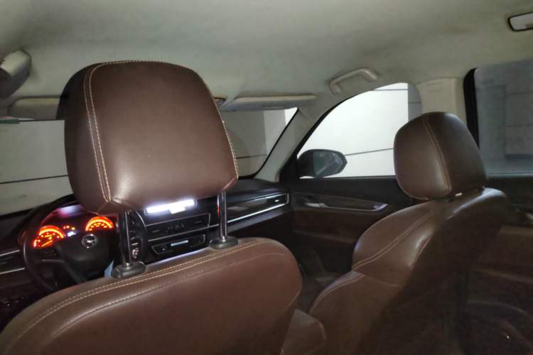 Used Hanteng X5 2018 1.5T CVT Elite Edition Headliner