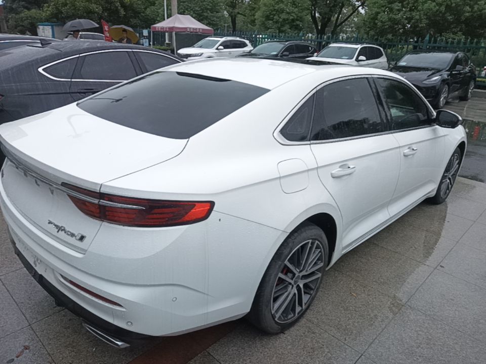 Geely Auto Preface 2023 2.0TD Prestige Version — снимка 6
