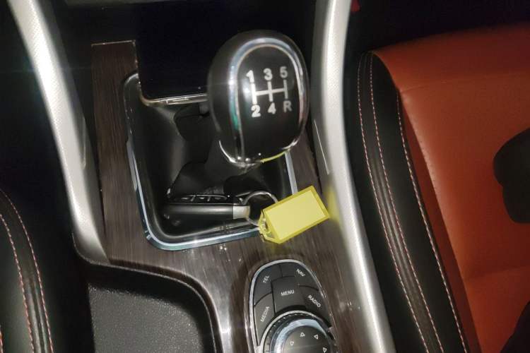 Used HYOSOW S3 2016 S3L 1.5L Manual Prestige Edition
