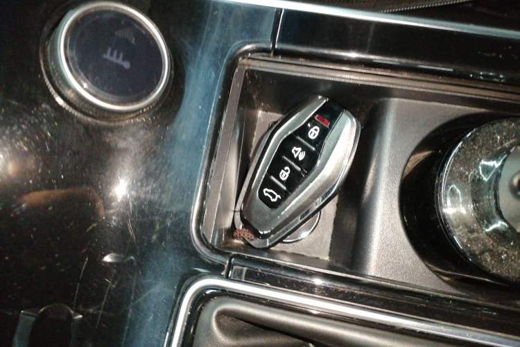 Used JETOUR X90 2020 1.6T DCT Shadow Edition 5 Seats
