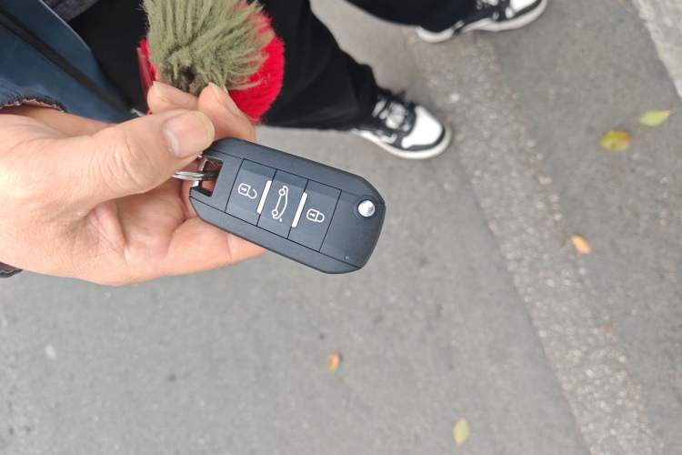 Used Roewe 350 2011 350S 1.5L Manual Xunchi Edition