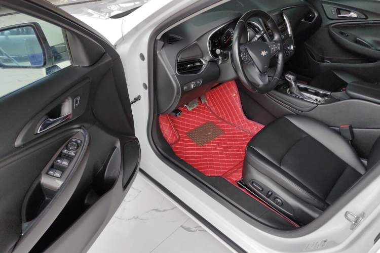 Used Chevrolet Malibu XL 2022 535T Automatic Sport Edition Driver Seat