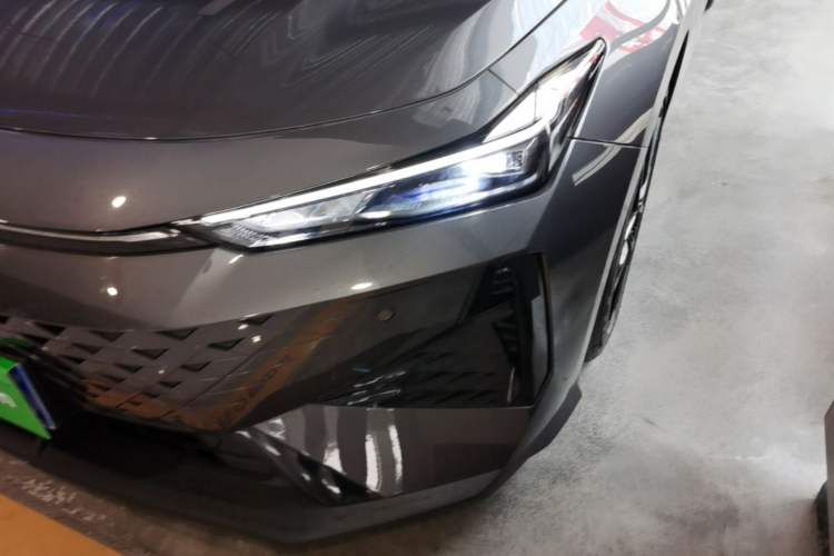 Used CHANGAN UNI-V 2024 1.5T Prestige Edition Left Front Headlight