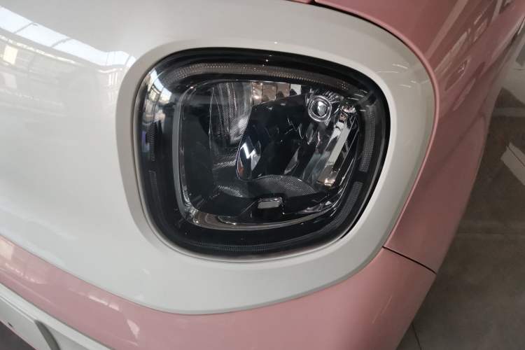 Used Bestune Pony 2024 170km Range Energizing Horse