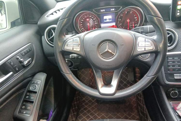 Used Mercedes-Benz A-Class 2017 A 200 Fashion Model