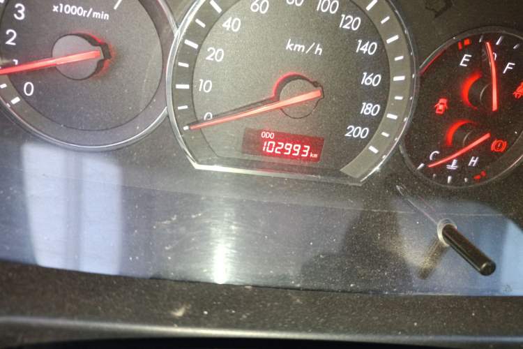 Used CHANGAN Alsvin V3 2015 1.4L Manual Meiman Model China IV Standard