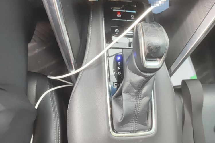 Used Toyota Harrier 2022 2.0L CVT Two-Wheel Drive Luxury Edition
