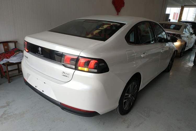 Used Peugeot 308 2018 230THP Automatic Luxury Edition Rear Right 45 Deg