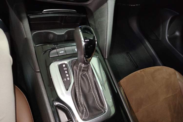 Used Buick Regal 2019 20T Elite Version China VI Standard
