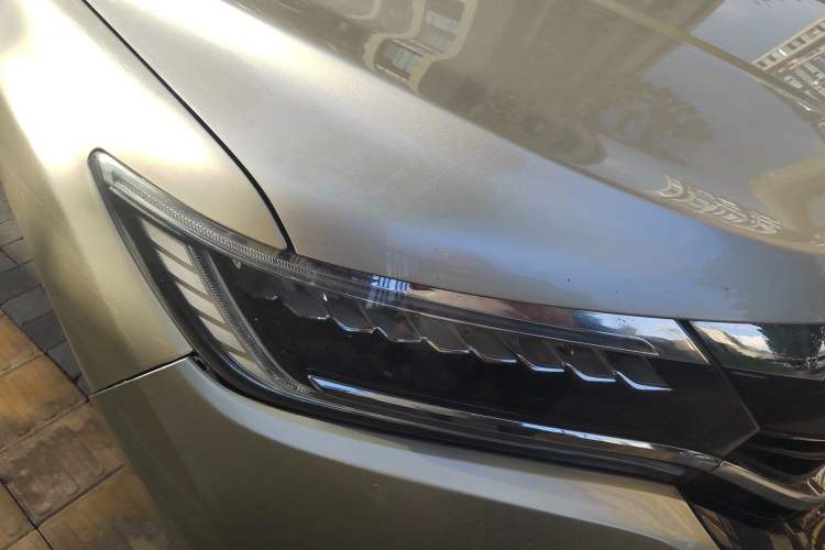 Used Honda UR-V 2017 240TURBO Two-Wheel Drive Luxury Edition China V
