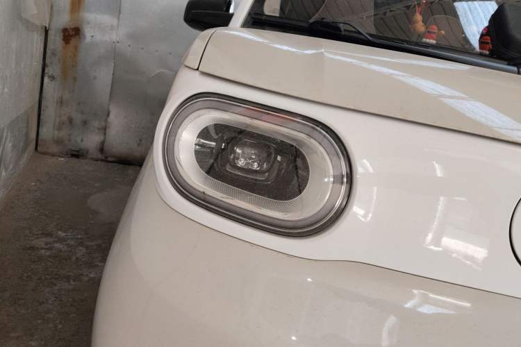 Used Wuling Hongguang MINIEV 2024 3rd Generation 215km Advanced Version