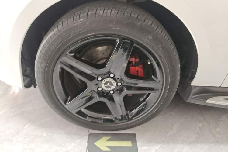 Used Mercedes-Benz GLE 2017 GLE 400 4MATIC
