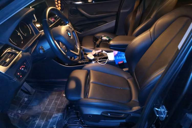 Used BMW X2 2019 sDrive20i M Sport Package China VI Emission Standard Left Front Seat