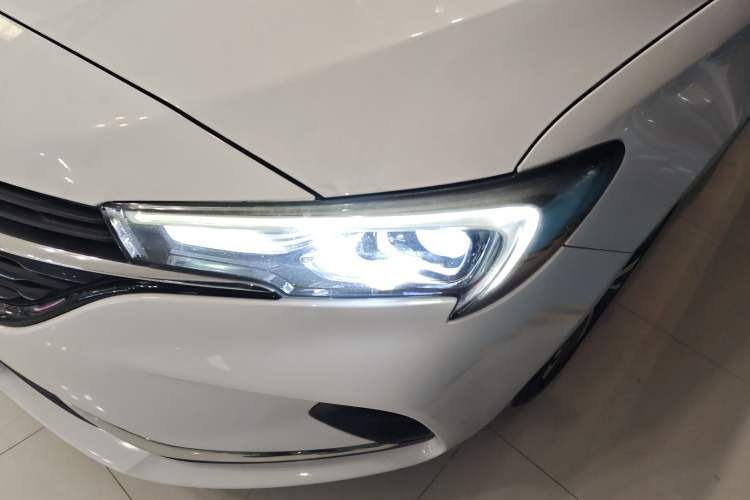 Used Buick Verano 2020 20T CVT Leading Edition Left Front Headlight