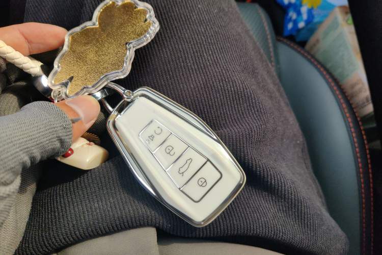 Used Geely Auto Emgrand X7 Sport 2024 1.5TD Prestige Edition
