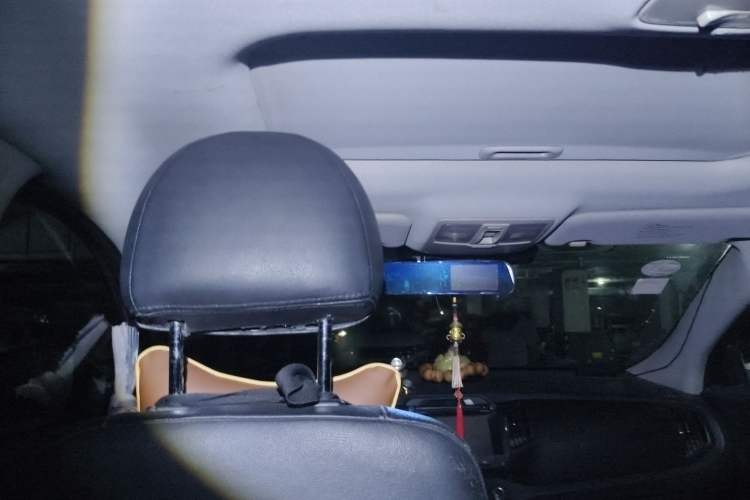 Used Kia Sportage R 2014 2.0L Automatic Two-Wheel Drive GL Headliner