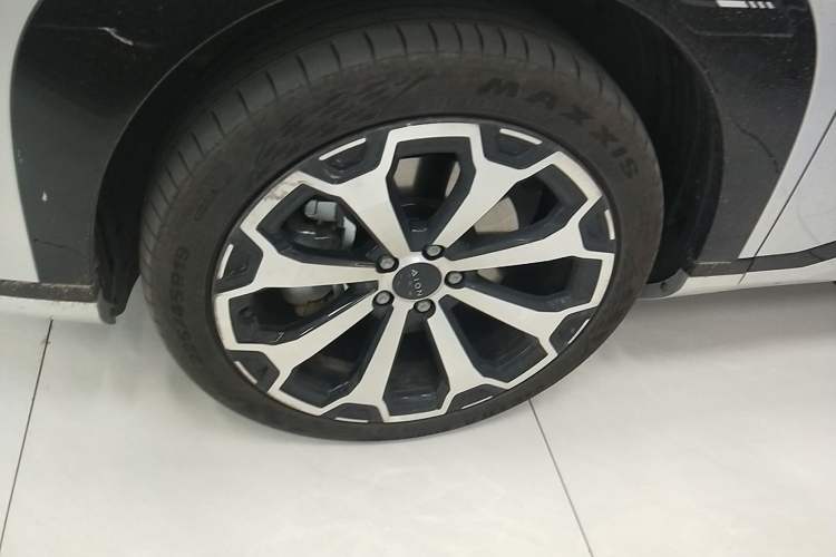 Used AION V 2024 Aion Tyrannosaurus 650 Smart Premium Edition Exterior 7