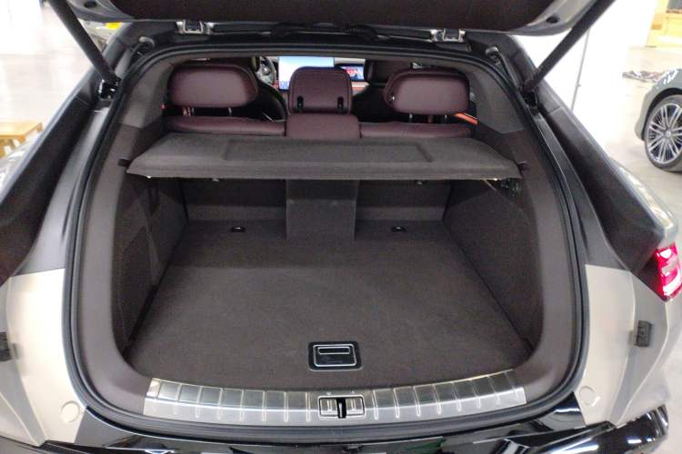 Used Denza Z9GT 2024 1100 Four-Wheel Drive Ultra Version Trunk