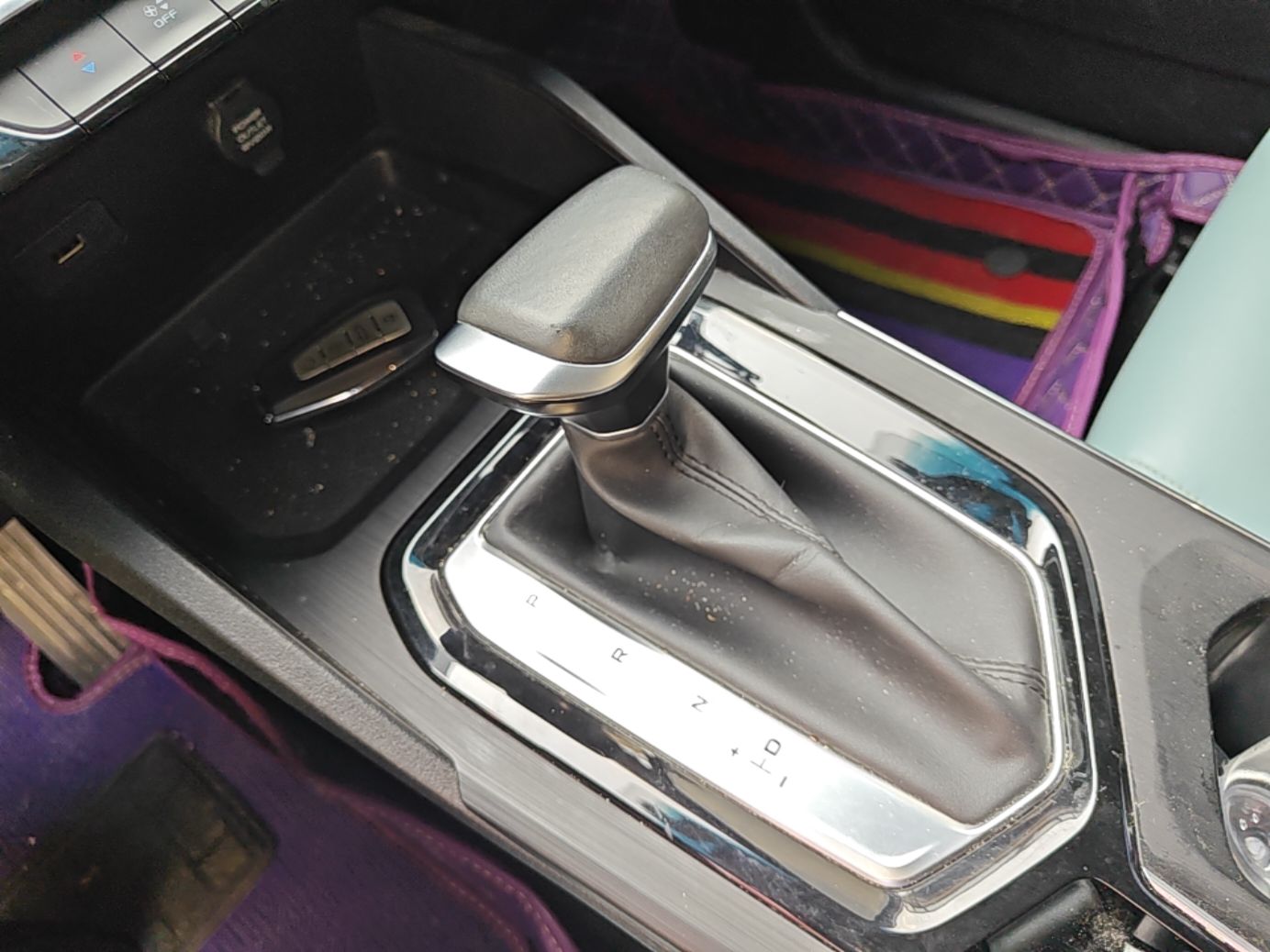 Geely Auto Emgrand S 2022 1.4T CVT Crossover Player Edition — снимка 16