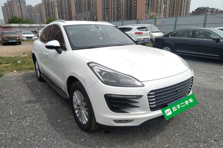 Used Zotye SR9 2017 2.0T Manual "Ultimate Road" Edition Front Right 45 Deg