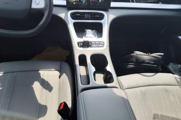 Used Geely Galaxy Geome 2026 Model 310km Youth Edition
