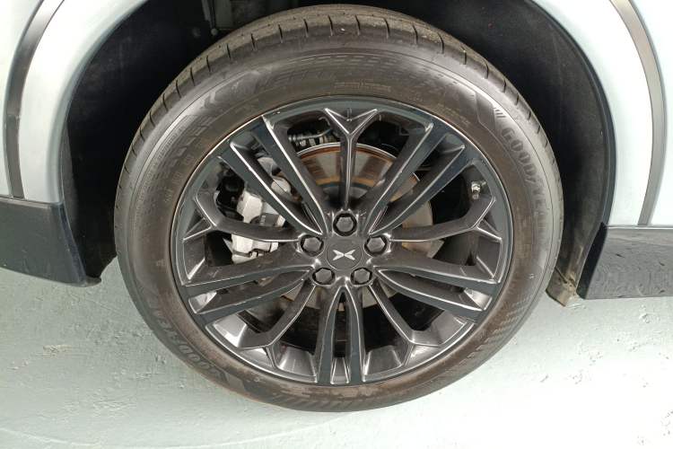 Used XPeng G6 2023 580 Long-Range Pro