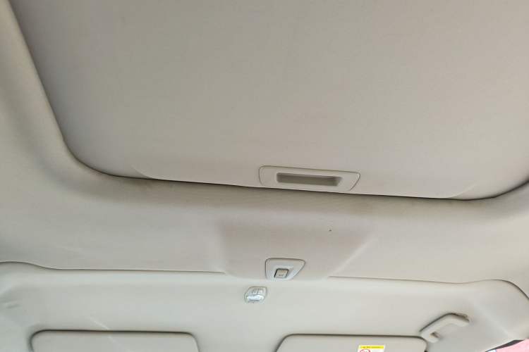 Used Ford Tourneo Custom 2017 2.0T Automatic Elite Edition
