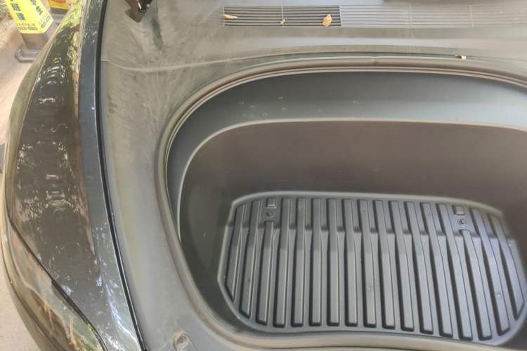 Used Tesla Model 3 2023 Long-Range All-Wheel-Drive Version