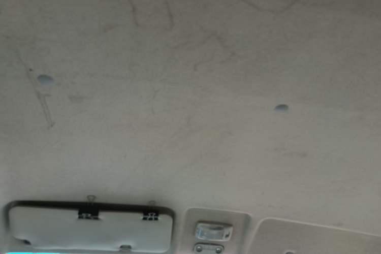 Used Jinbei Hiace X30 2020 1.5L Super-Comfortable Version China VI Standard SWC15M
