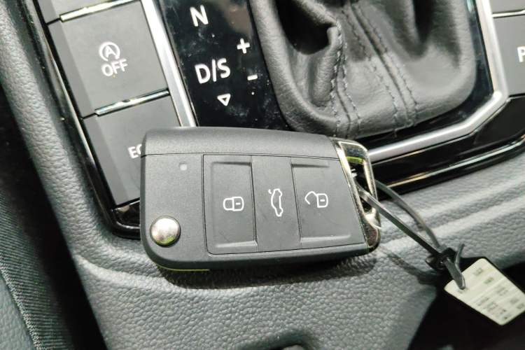 Used Volkswagen Lavida 2024 300TSI DSG Starry Sky Leading Edition Interior 1