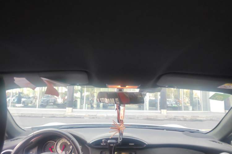 Used Toyota 86 2019 2.0L Manual Luxury Edition Headliner