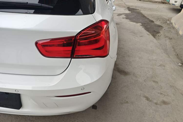 Used BMW 1 Series (Import) 2016 118i Urban Design Package
