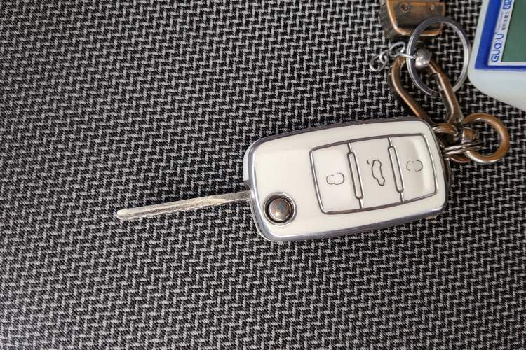 Used Skoda Rapid Spaceback 2016 Revised Version 1.6L Manual Front-Drive Edition