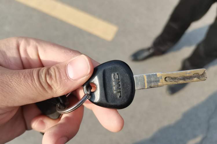 Used Ford Classic Transit 2009 2.8T Diesel Multi-Function Short Wheelbase Mid-Roof JX493ZLQ3