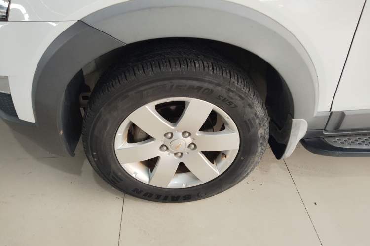 Used Chevrolet Captiva 2014 2.4L Two-Wheel Drive Urban Version 7 Seats