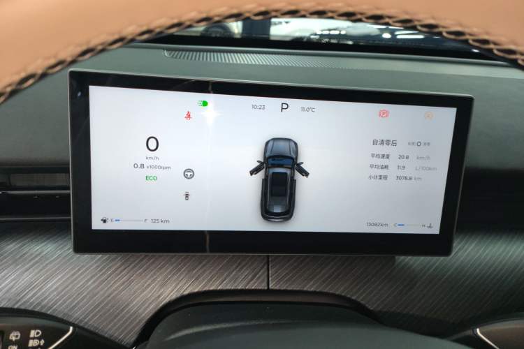 Used Chery Tiggo 8 L 2025 Model 2.0T Two-Wheel Drive Changhong Edition—5 Seaters