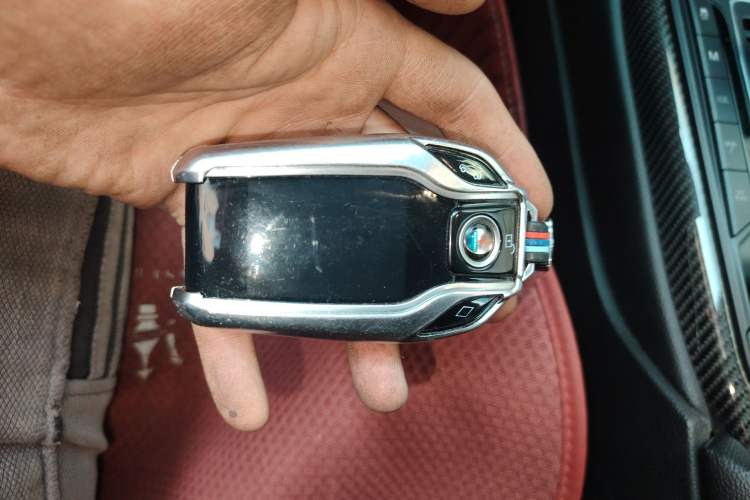 Used Maserati Levante 2016 3.0T Standard Edition Vehicle Key