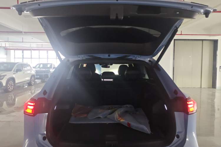 Used Volkswagen Tiguan L 2024 PRO 380TSI Four-Wheel Drive R-Line Prestige Edition
