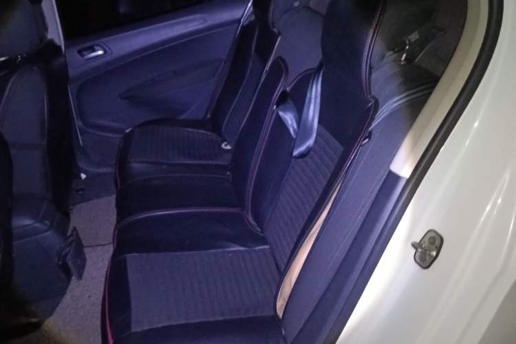 Used Peugeot 308 2014 Enjoy Edition Classic 1.6L Manual YouShang Model Left Rear Seat