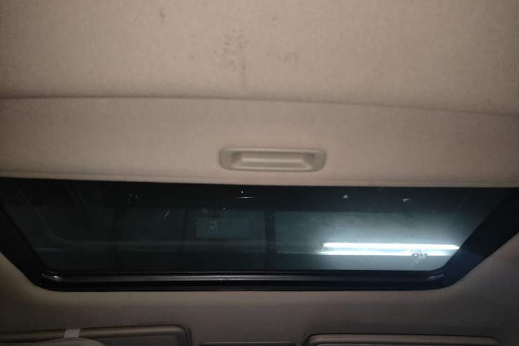 Used Honda Civic 2009 1.8L automatic luxury edition
